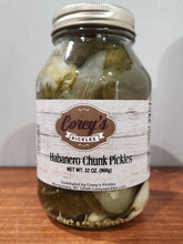 Load image into Gallery viewer, Spicy Habanero Chunk PIckles 32 oz Quart